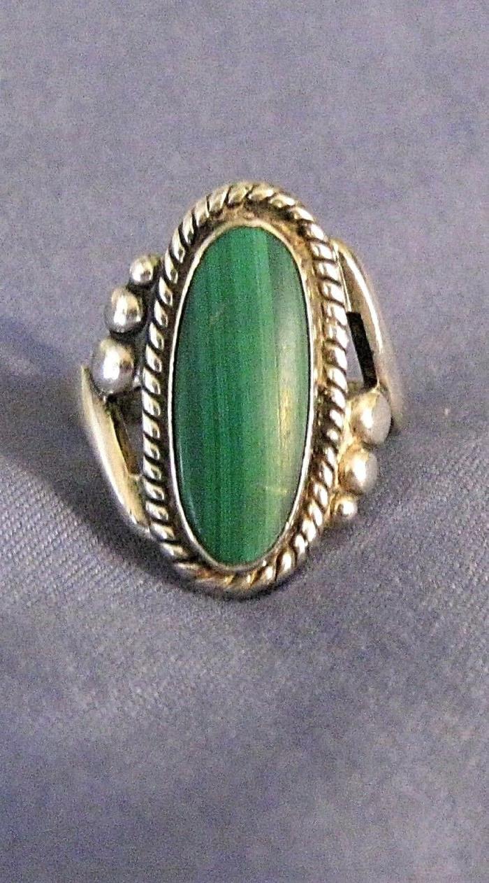 Native Vintage Bell Trading Sterling Silver Malachite Ring