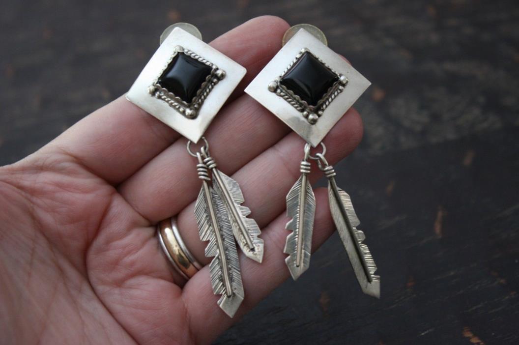 Vtg Southwestern Handmade Onyx 925 Sterling Silver Feather Dangle/Drop Earrings