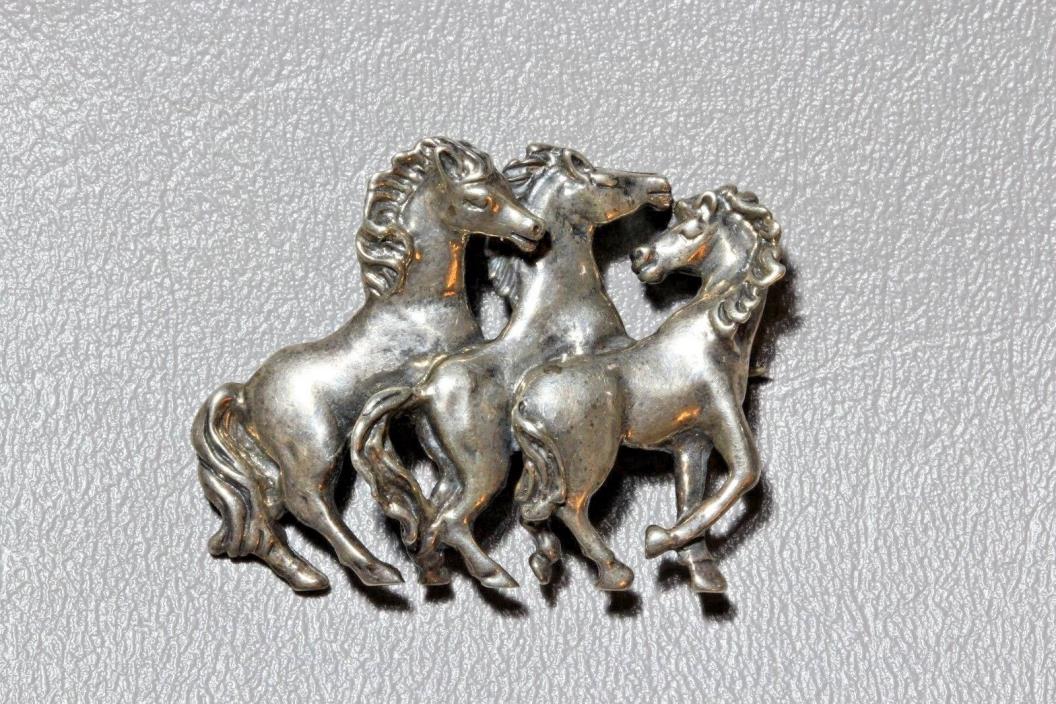 Southwestern Sterling Silver Signed SC Silver Cloud 3D Running Horses Brooch Pin