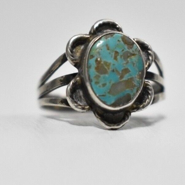 Turquoise Ring Southwest Vintage Sterling Silver Women Girls Tribal Size 7.25
