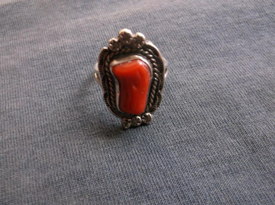 Vintage Silver Ladies Coral Stone Ring