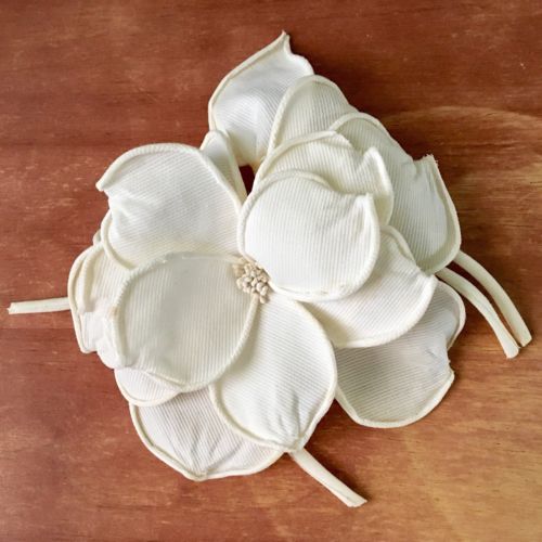 VTG 3-D Fabric Flower Pin 6 X 5 X 2”. Cream White. Wedding Formal. Lovely!