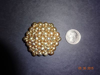 Handmade faux pearl brooch - vintage - Unique!