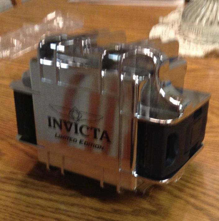 Invicta 1-slot Silver (clear) watch case, never used.