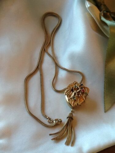 Vtg Swiss Made Sheffield Necklace Pendant Watch Gold Tone Chain Leaf/ Rhinestone
