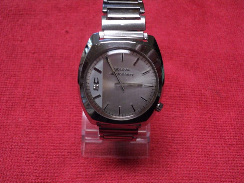 Vintage Accutron 224 Tuning Fork Accuquartz Watch