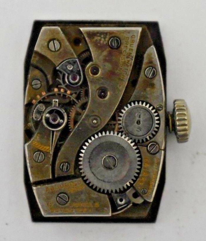Vintage Gruen Quadron Cal.117 Manual Wind 17 Jewels Watch Movement lot.t