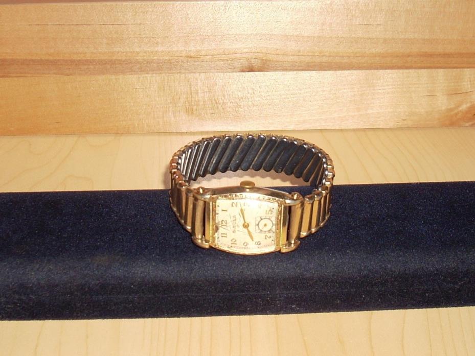 Vintage 1949 Bulova 10BC 15 jewels Watch, 10K Rolled Gold Champion GF band