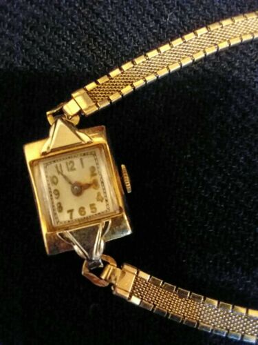 14k Yellow Gold Swiss Watch Not Working For Parts/scrap