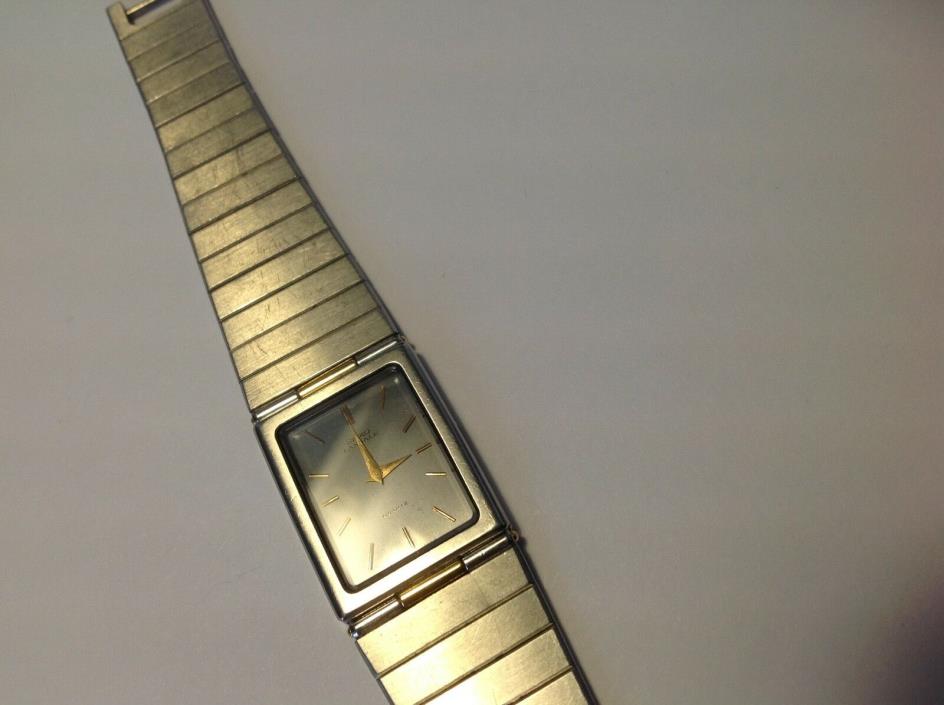 LADIES SEIKO 6730 WATCH FOR PARTS OR REPAIR