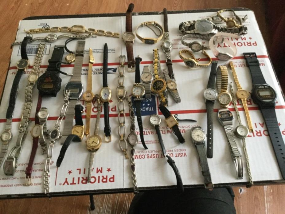 HUGE LOT OF VINTAGE WATCHES PARTS OR REPAIR