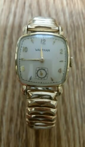 Waltham 14k gold Watch 14k Solid Gold, Larger Case, Clean Dial