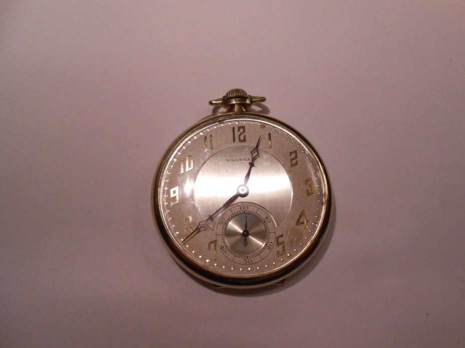 Waltham 14k gold case pocket watch runs strong