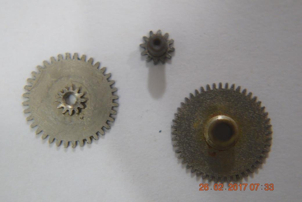 1888  Elgin -18 S-15 J-Grade 75-Class 9-Hour and Minute Gears and Cannon pini)