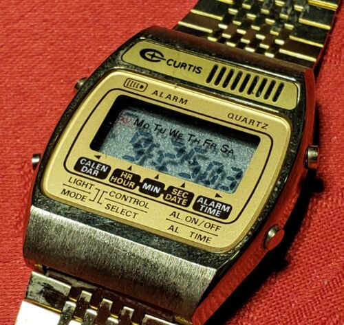 VINTAGE NOS 1980 LCD WATCH Alarm Watch Stainless Steel Gold Tone CURTIS