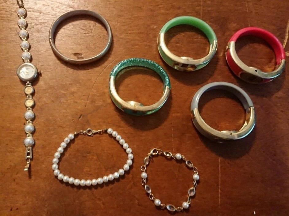 Lot of 8 Wrist Decorations (3 Bracelets, 5 Broken Watches (1 Functional))