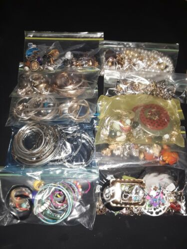 10 Bag Sort silver Gold Color hoops & diff Similar color type Earrings CRAFT Lot