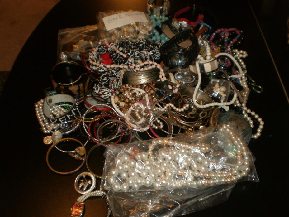 JEWELRY LOT SALE MIXED GRAB BAG