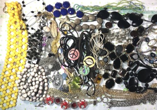 Vintage To Now Bracelet Necklace Junk Jewelry Repair Repurpose Craft 2 LBS Lot V