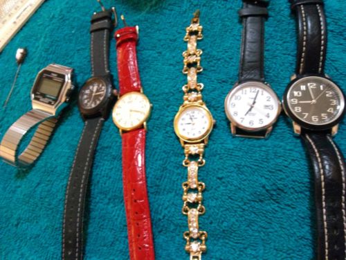 Lot of 7 Wrist Watches For Parts Or Repair, Mixed Brands Mens, Women's