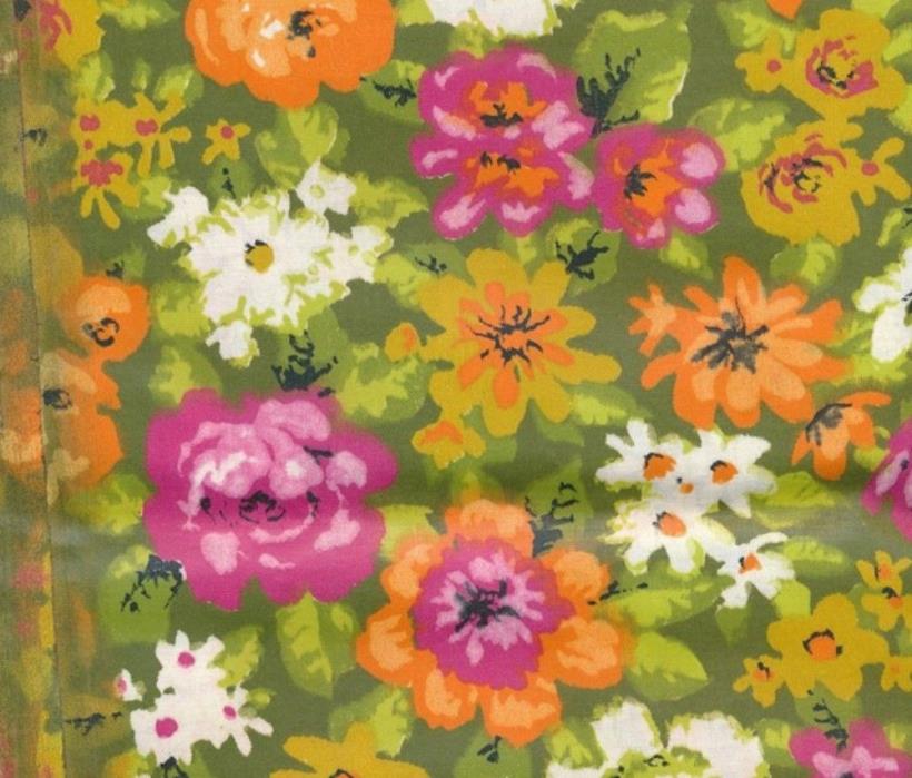 2 2/3 Yards Colorful Floral Glazed Cotton Vintage fabric 44