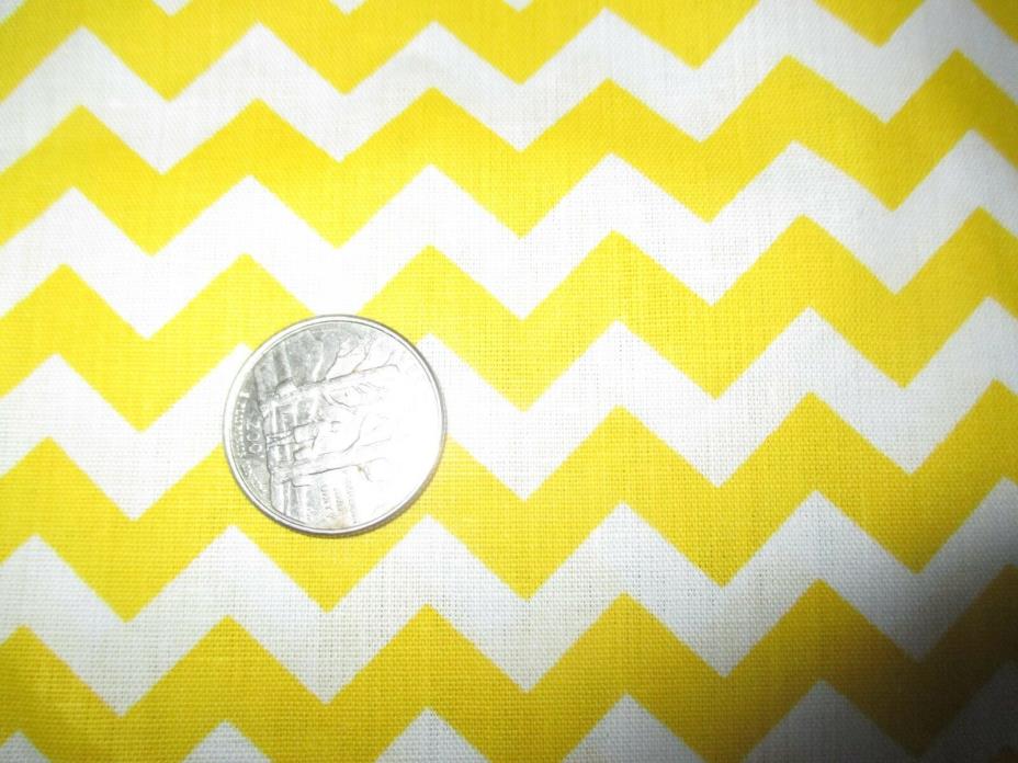 FUNKY Vintage WHITE YELLOW ZIG ZAGS  CHEVRONS 1990's COTTON Fabric-3 yd