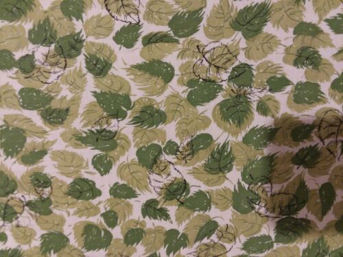 Vintage Quilt Fabric Small Green Leaves Tonal on Cream Scrap 10