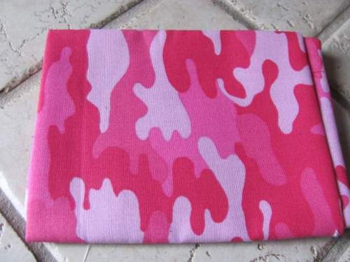 Fabric Fat Quarter 18x21 inches Pink Camo Cotton #789
