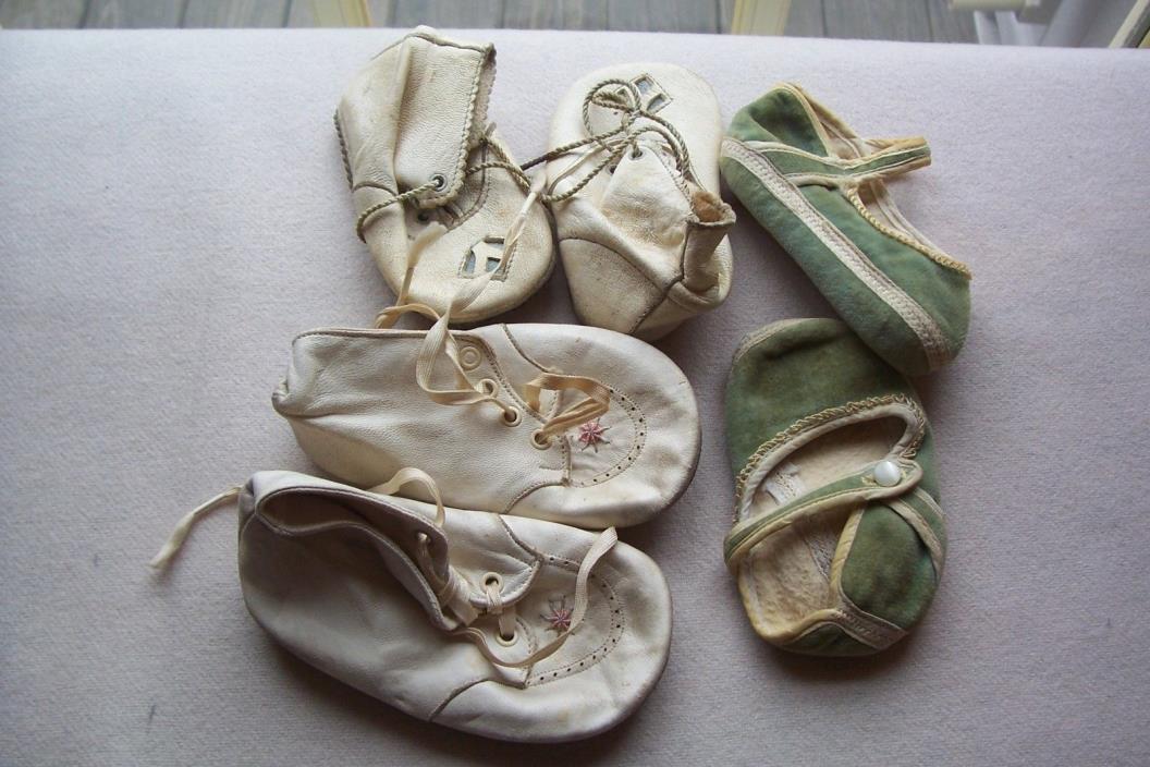 3 pair of VTG grungy Baby Shoes for Repurpose DOLLS LEATHER/VELVET SIZE 1 & 2