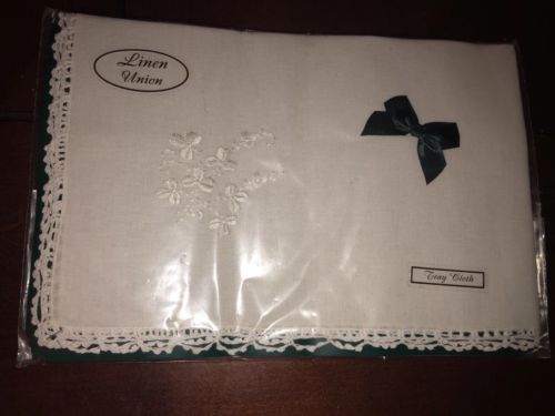 Tray Cloth LINEN UNION NOS NIB MINT White With Bow Flower NOS