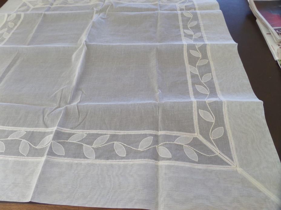Square Ivory Starched 100% Cotton Light Tablecloth & Napkins