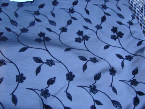 5 YARDS OF VINTAGE BEAUTIFUL SILVER BROCADE FABRIC WITH VELVET FLOWERS