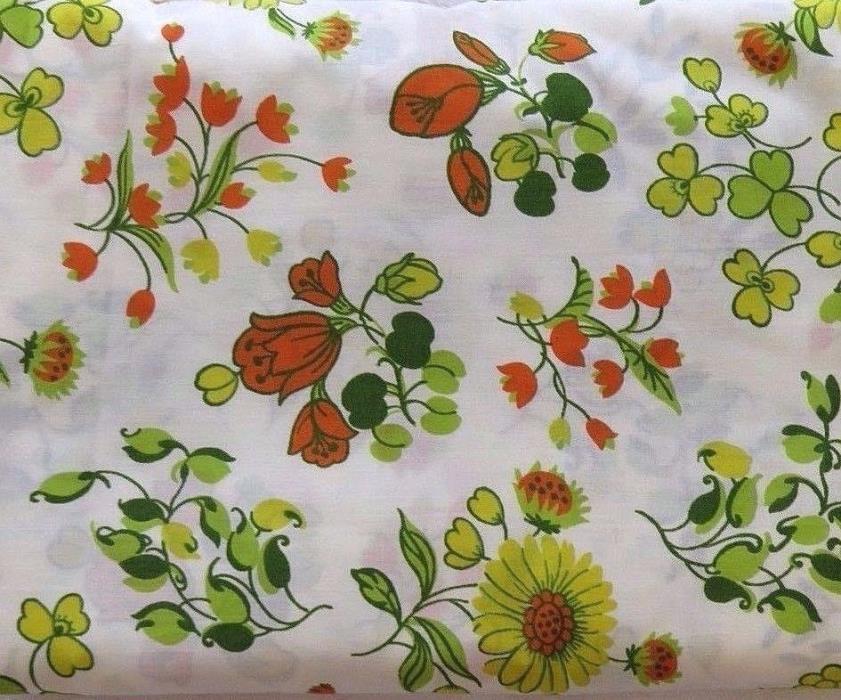 Vintage Everfast 6 Yards Cotton Blend Fabric Floral Pattern 44