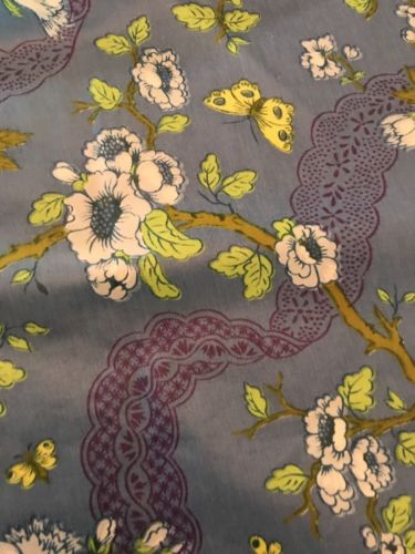 Vintage Material everfast fabric brighten Width 48. Approx 4.5 Yards  b50