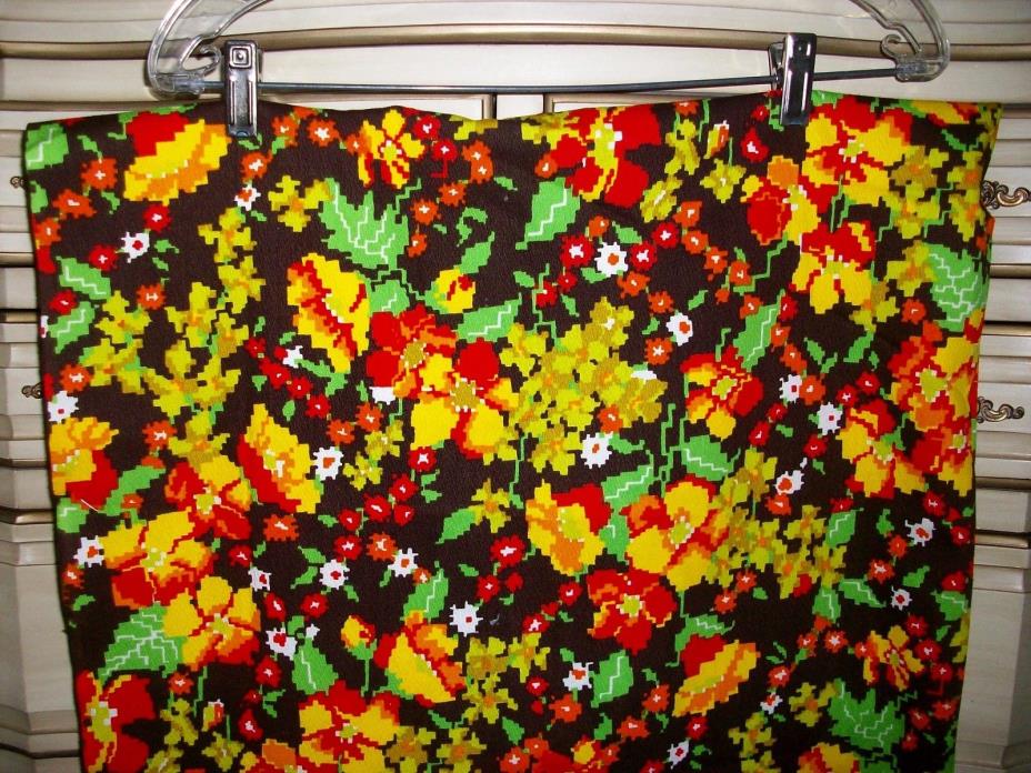 Genuine Vintage 60s 70s Hippie Pixelated Flower Fabric Cotton Blend Synthetic