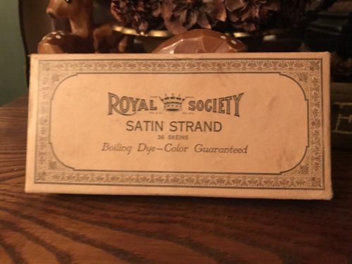 Antique Royal Society Empty Cardboard Box Satin Strand Henna 723 Empty 1930’s