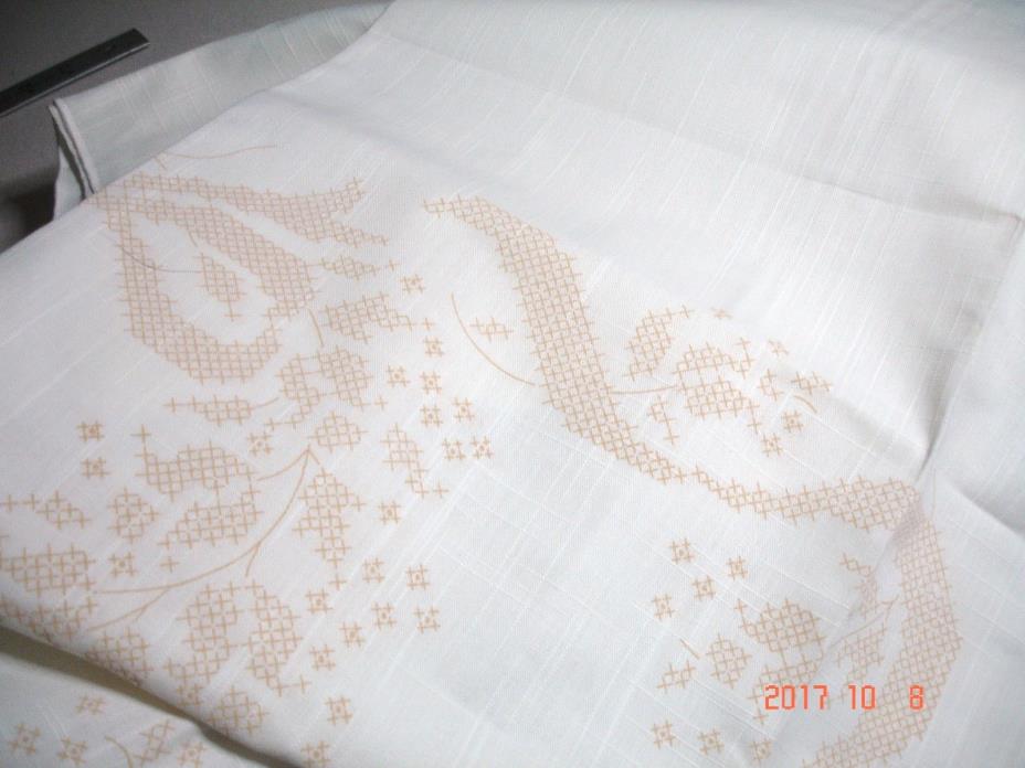 Bucilla Linen Cross Stitch Vintage Tablecloth in Antique White 60 X 104