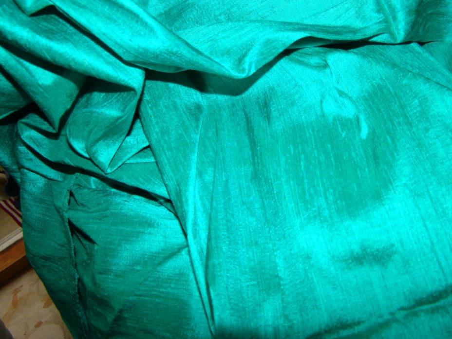 VINTAGE Green PURE SILK FABRIC ***** TWO YARDS 43