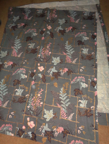 Vintage Retro 60s Gray Pink Textured Fabric Leaf Design 91 x 56