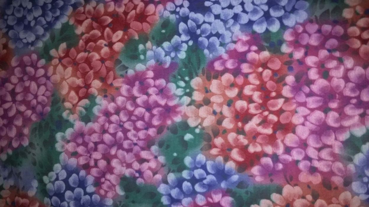 1 YARD 7 INCHES STANLEY KING STUDIO COLORFUL LILACS UPHOLSTERY FABRIC - NEW