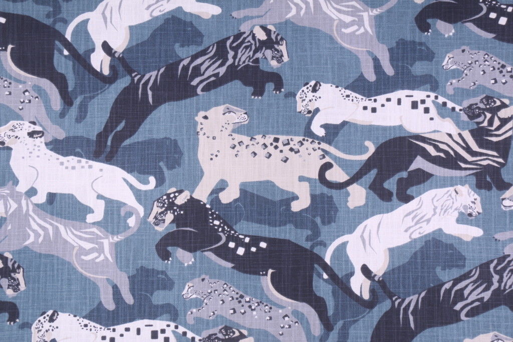 EXOTIC RICH BLUES ALL COTTON TIGER PRINT MULTIPURPOSE HOME DECOR FABRIC 10YARDS