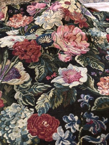 NEW Heavy Floral Upholstery Fabric. 54“ X 2 1/4 Yards. Pink/Green