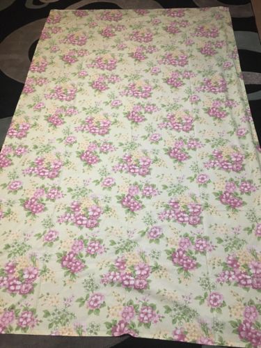 Martha Stewart 91”x56” Pink Green Floral Design 2007 Collection Tablecloth Sheet