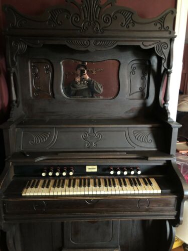 The Carpenter Company Pump Organ