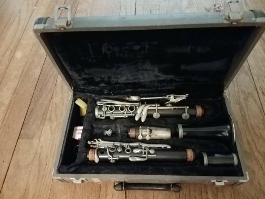Antique Clarinet Conn Diretor USA