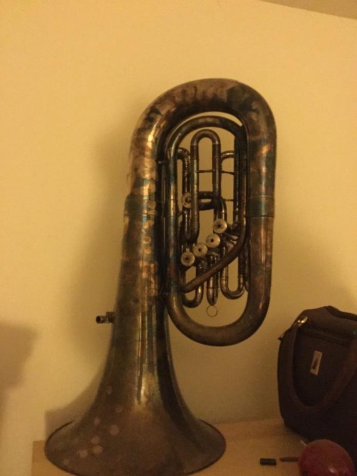 Kalison Used tuba in F