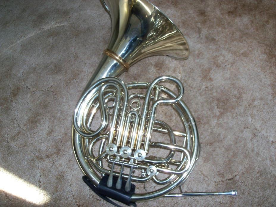 1957 Conn 8DS (8D w/ Screw Bell) Double French Horn w/Protec Case & Mouthpiece