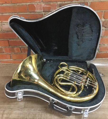 YAMAHA YHR313 French horn (stock#901027)