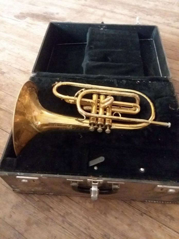 king 1120 marching brass french horn used