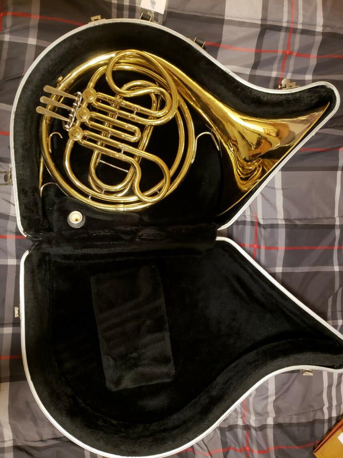 King Cleveland Single French Horn, Great condition.  message for info.